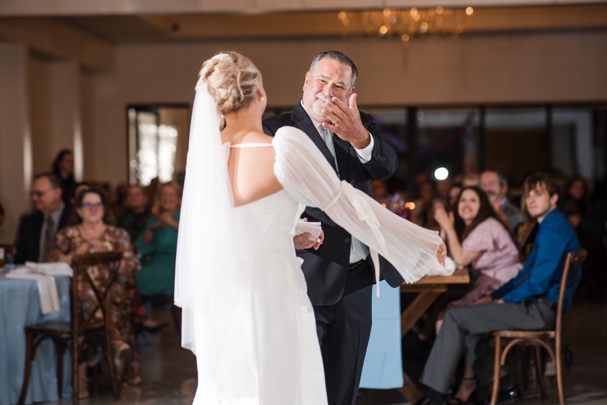 Couple portraits by The Bird and The Bear at Videre Estate