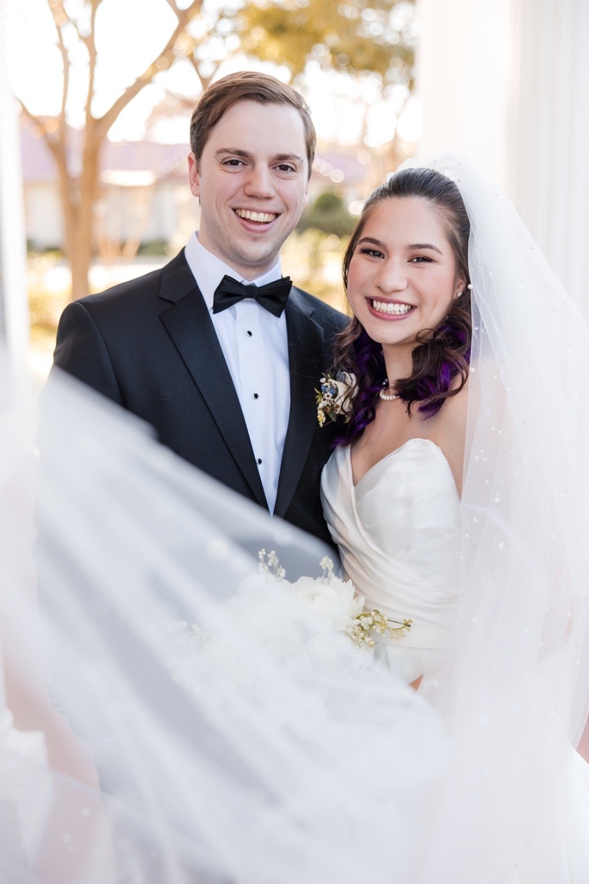 Detailed floral arrangements by Bouquets of Austin for Round Rock wedding