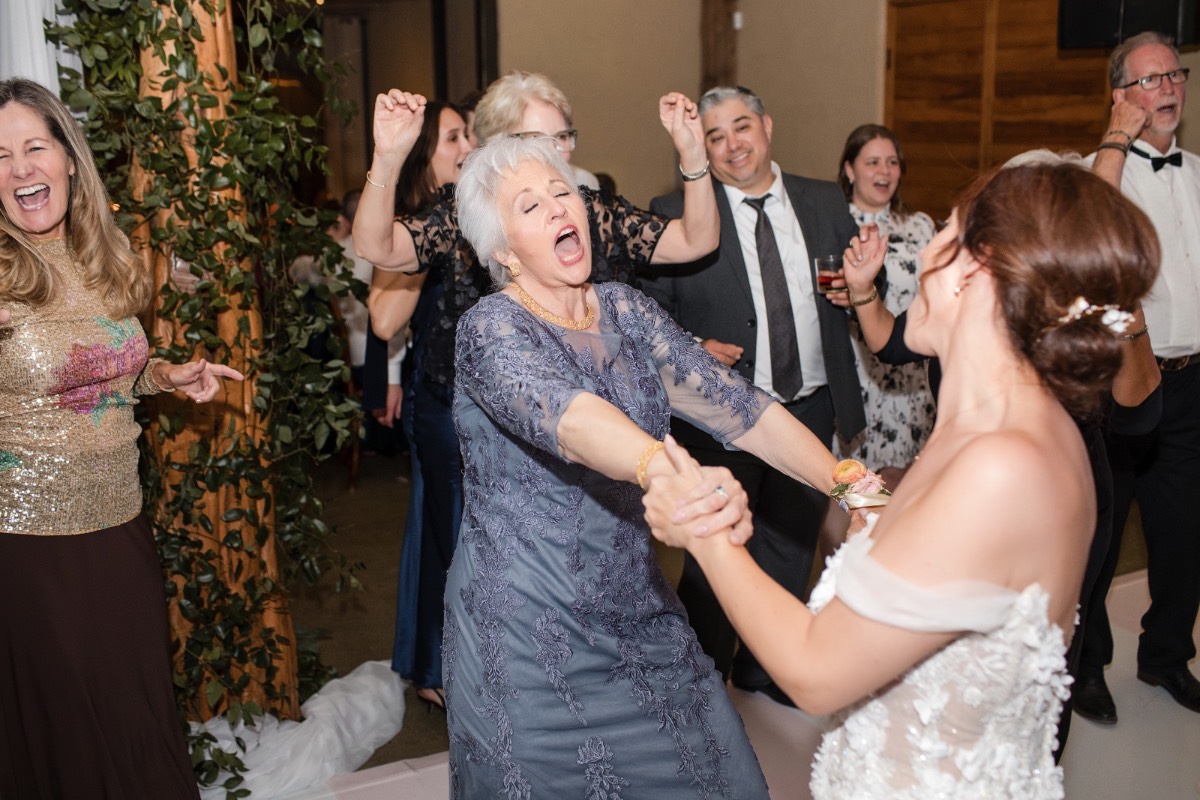 L & S wedding at Barr Mansion