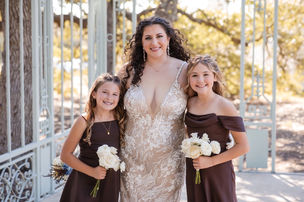 Fall foliage framing C and C's romantic first look at Dripping Springs venue