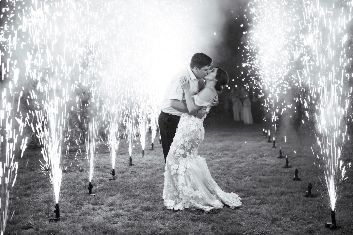L & S wedding at Barr Mansion