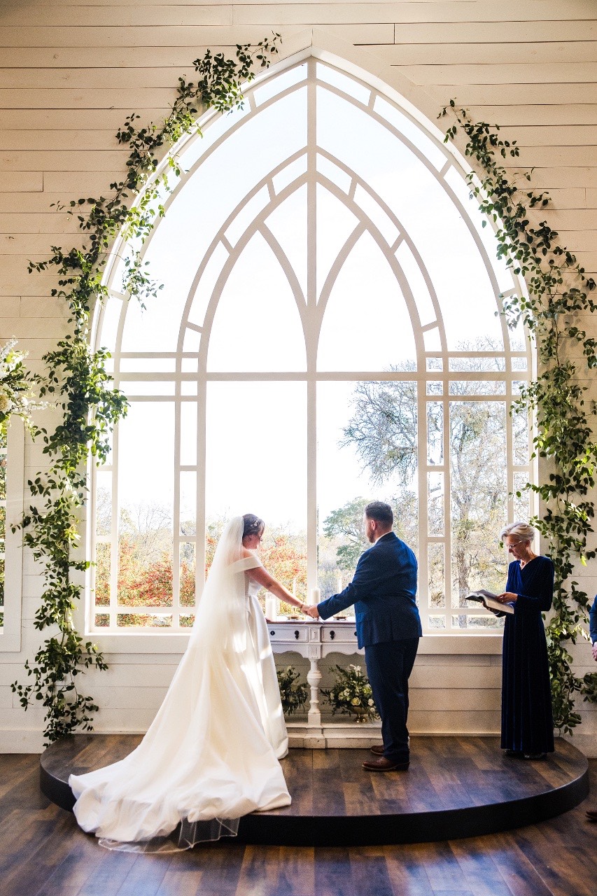 Bride's floral bouquet detail by Day of Lily wedding planner at Highpointe Estate.