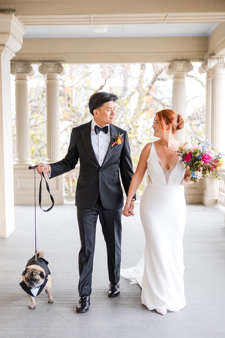 Intimate first look moment at luxury Hotel Ella Austin