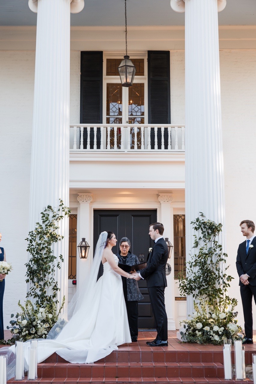 Wedding ceremony at historic Woodbine Mansion Round Rock Texas venue