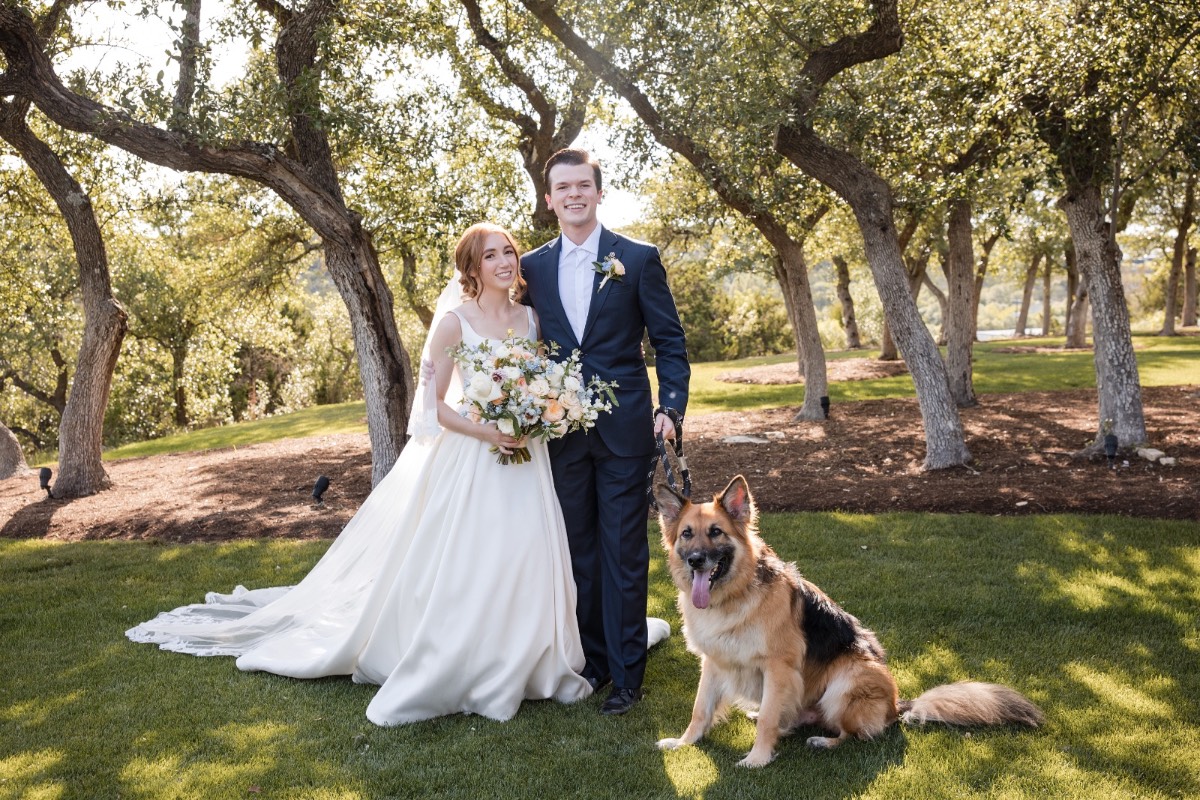 First kiss as newlyweds O and C at Canyonwood Ridge Dripping Springs wedding