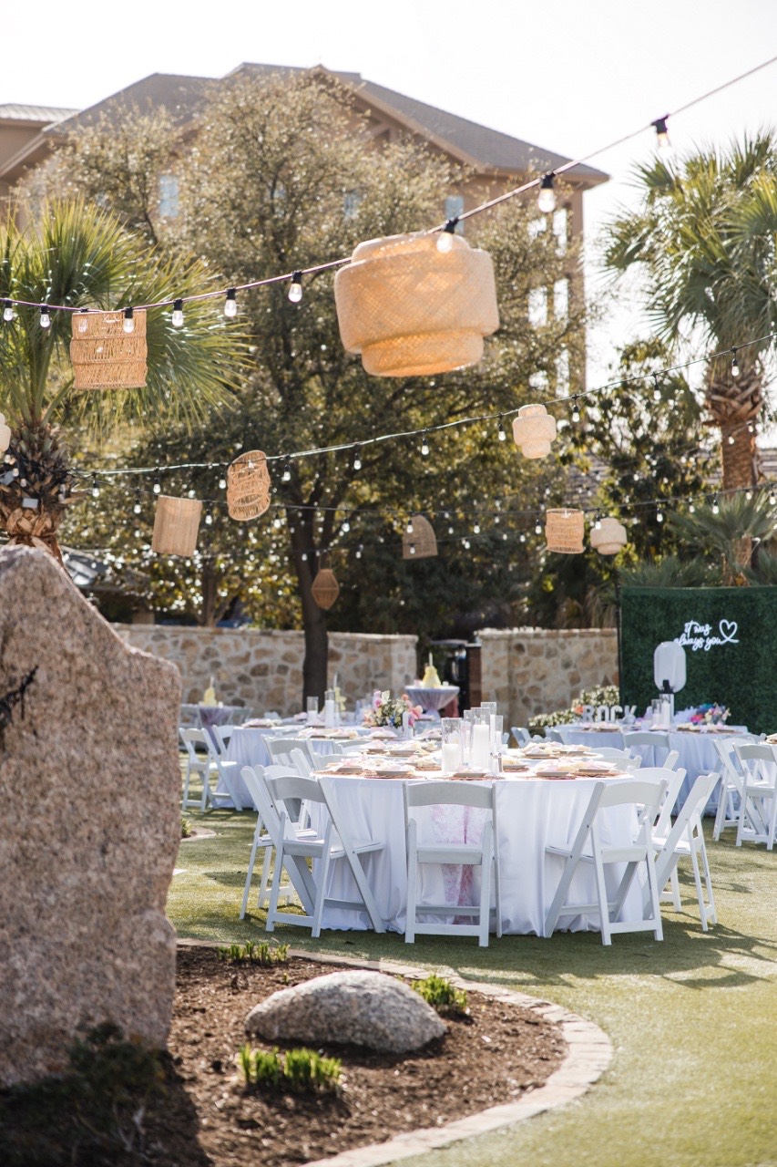 S and A kiss at altar during Horseshoe Bay Resort wedding ceremony