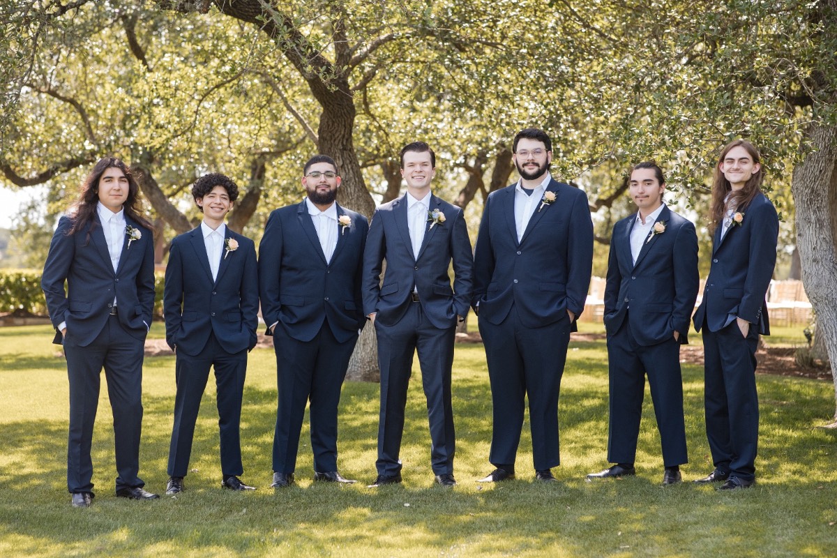 Groom's suit and accessories for Canyonwood Ridge wedding day in Texas