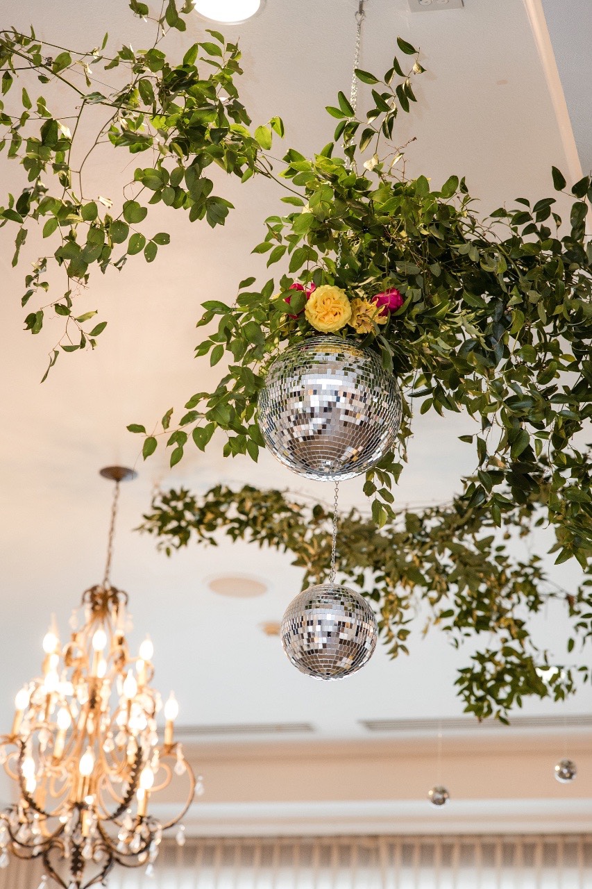 Newlyweds kissing at Hotel Ella Austin wedding ceremony
