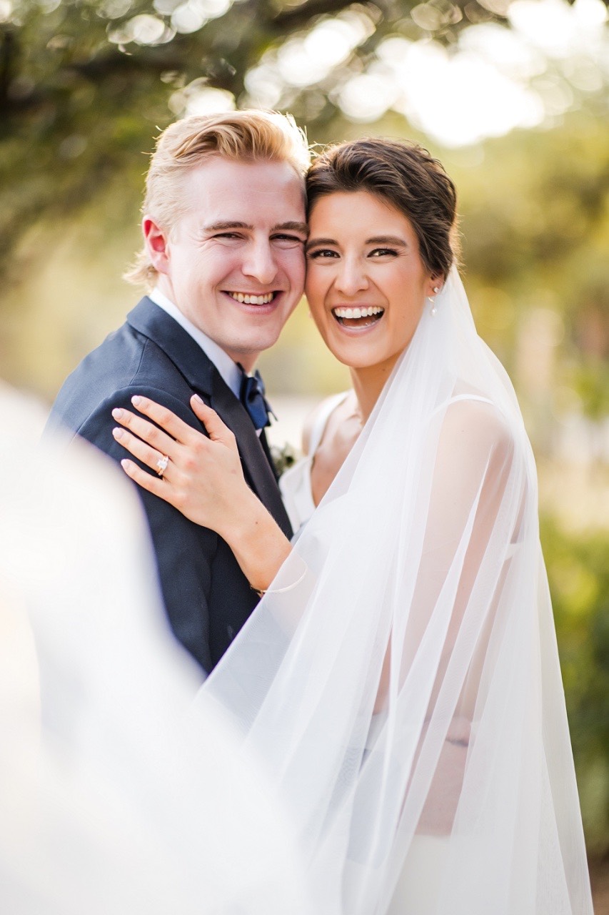 Golden hour couple portraits at Balcones Springs wedding venue