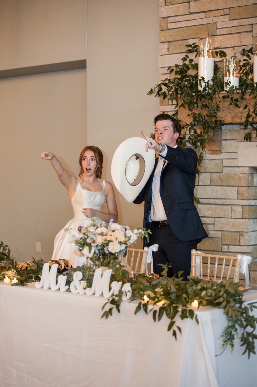 Bridal party group portrait at Canyonwood Ridge wedding in Dripping Springs