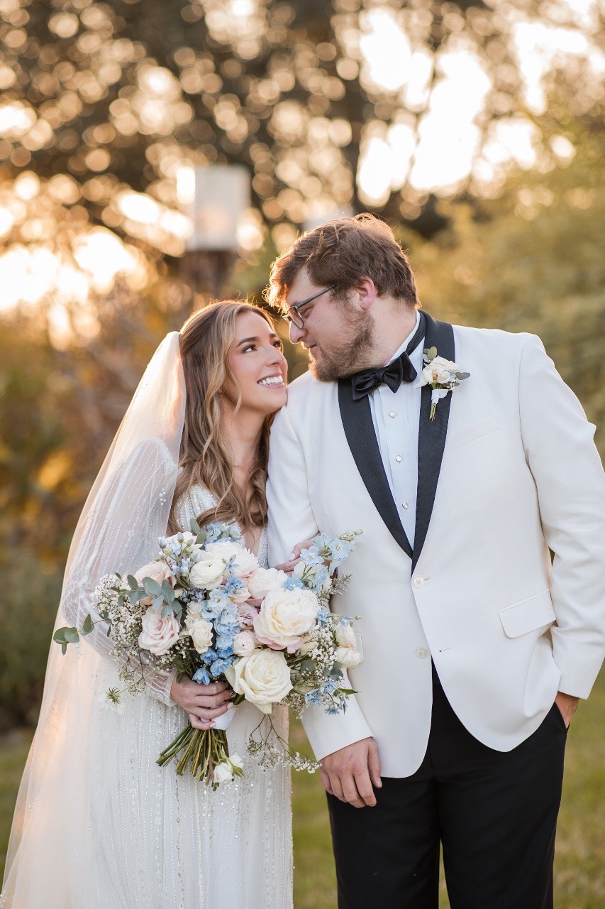 Winter wedding portraits of S and A at Barr Mansion Austin Texas.