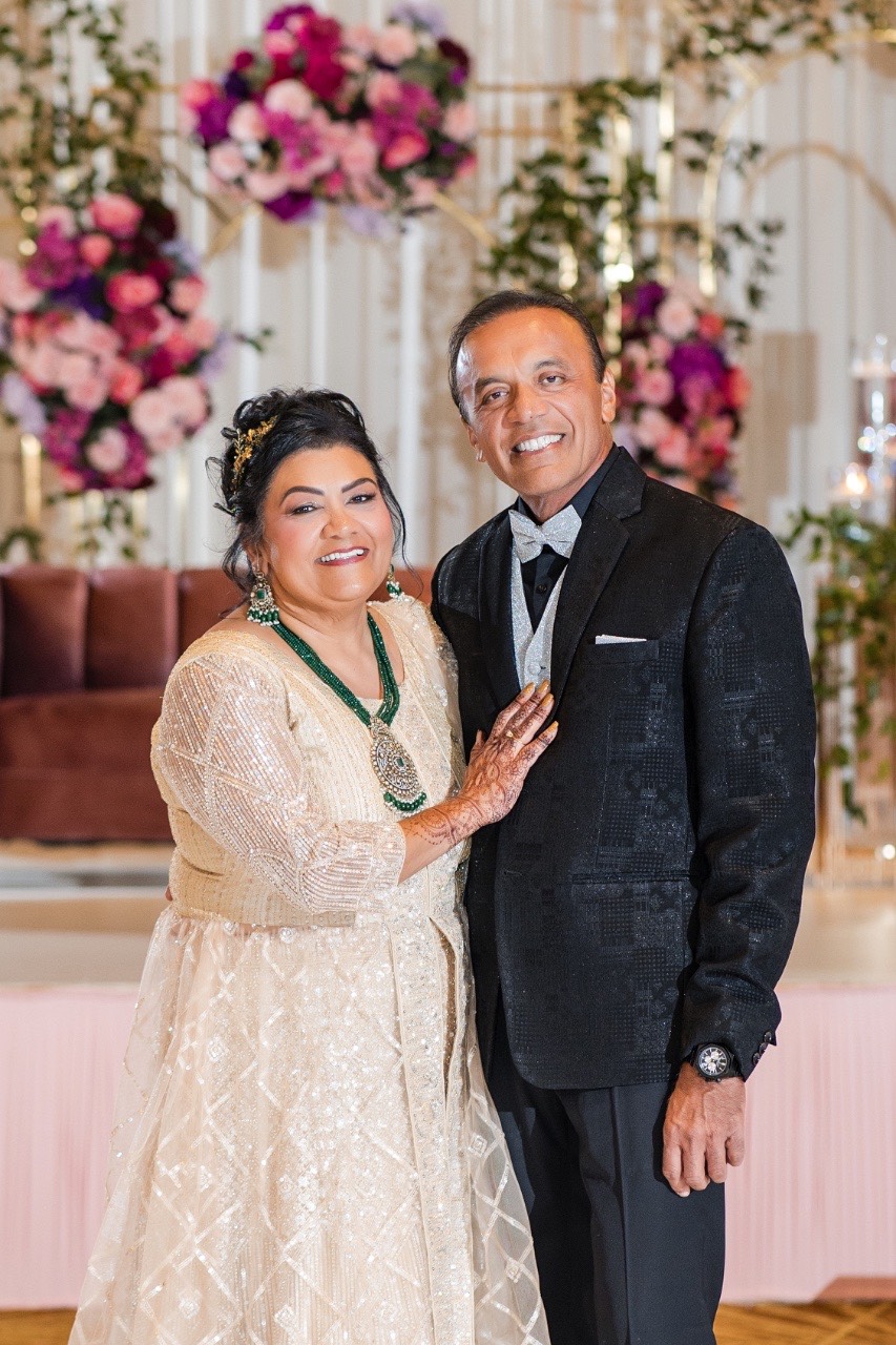 Wedding photographer capturing bride and groom at San Antonio resort
