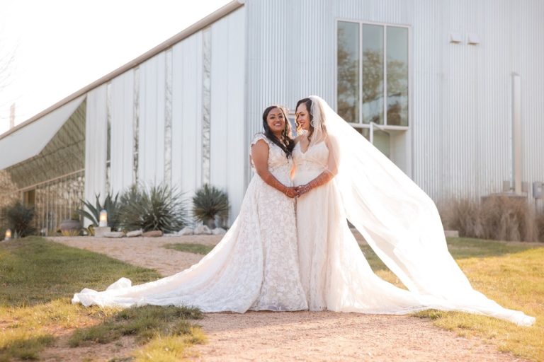 LGBTQ wedding at prospect house