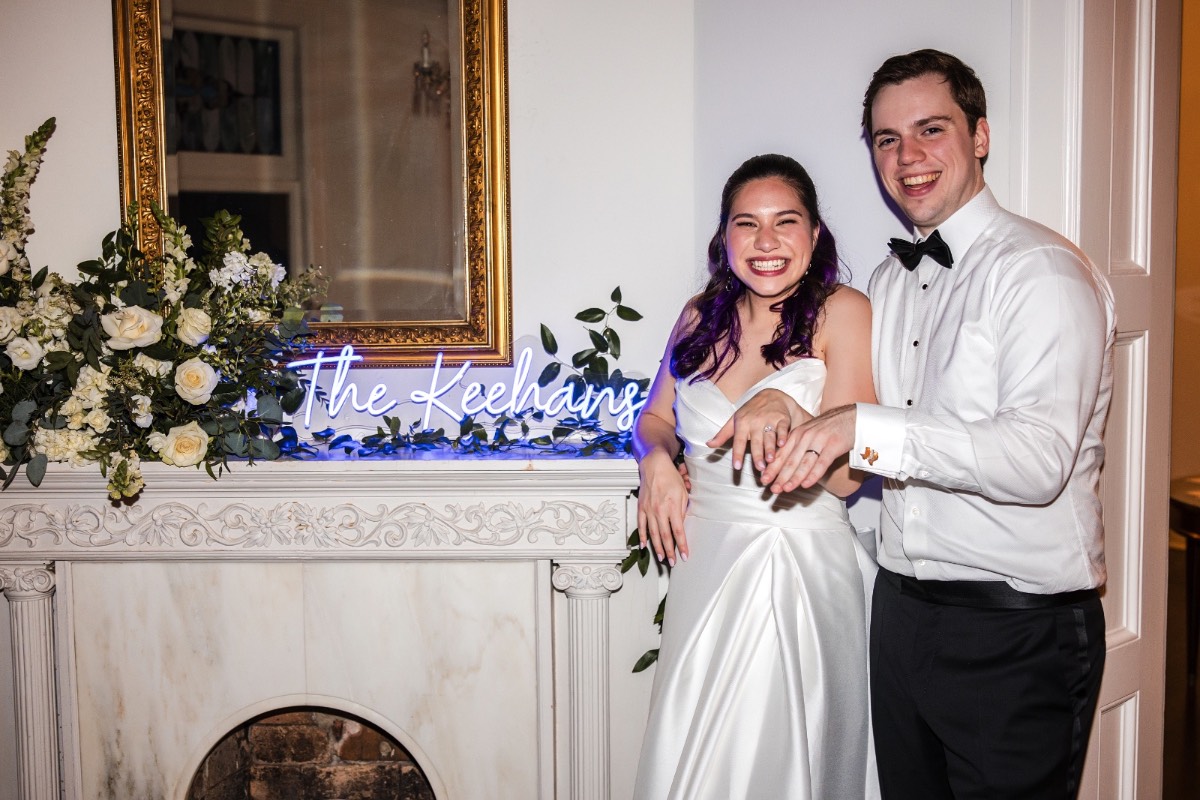 Wedding cake cutting ceremony for J and R at Woodbine