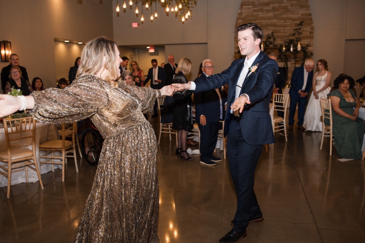 O and C dancing during first dance at Canyonwood Ridge wedding