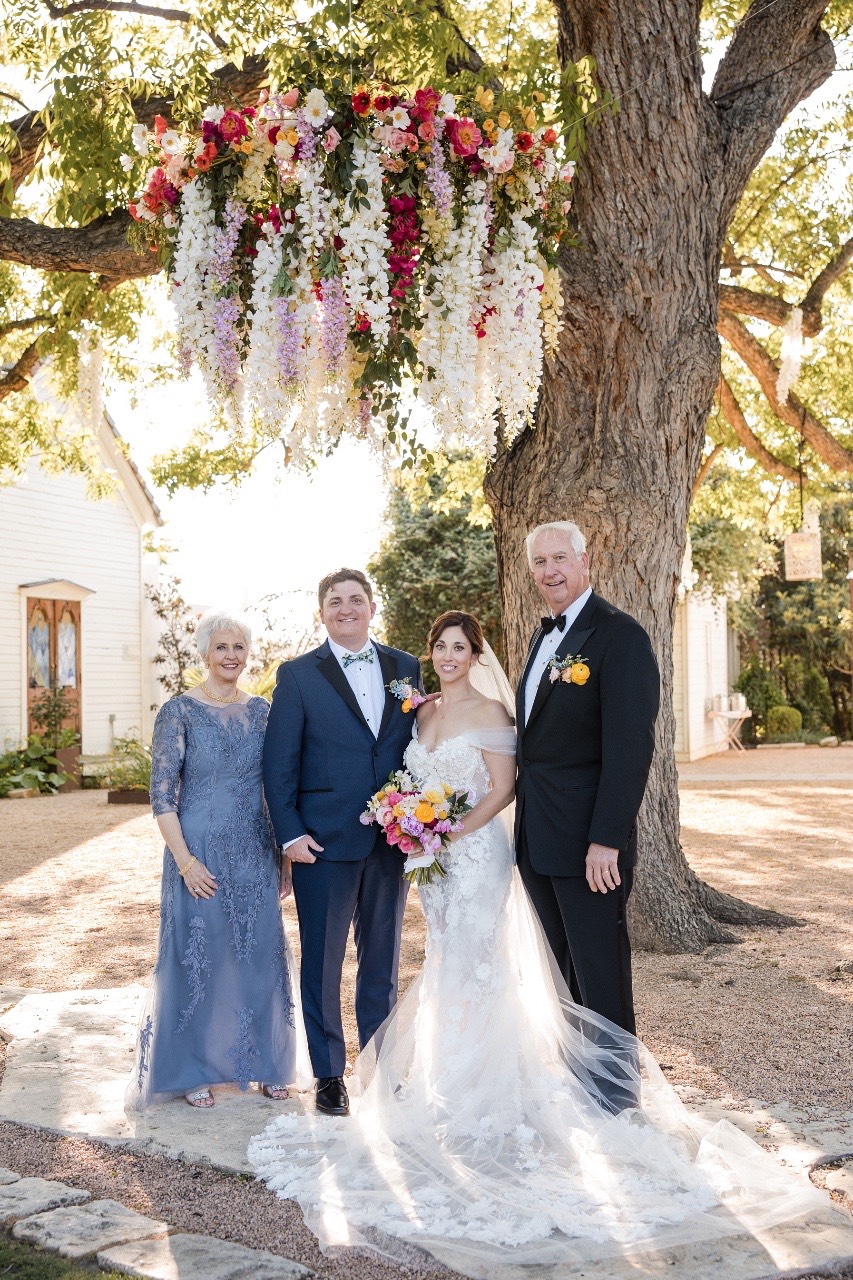 L & S wedding at Barr Mansion