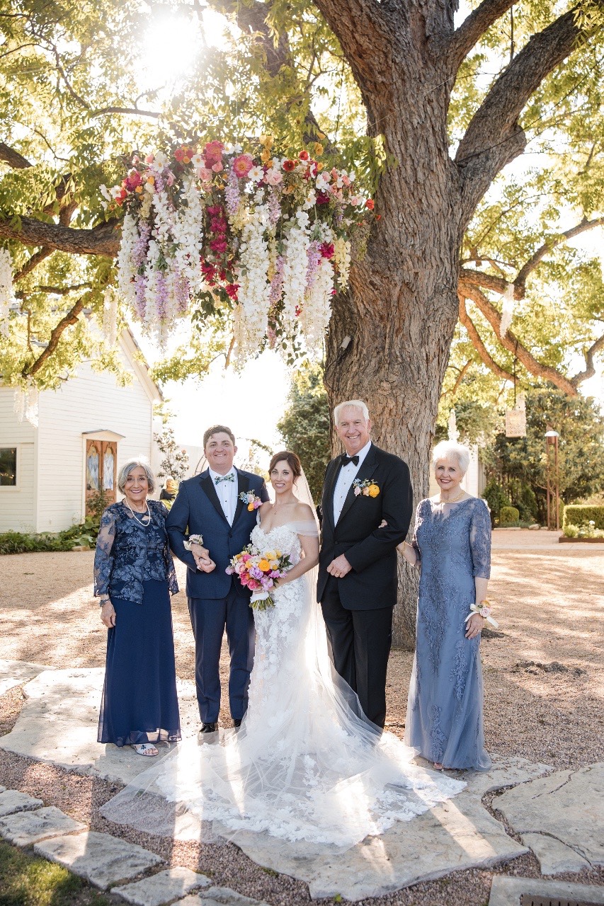 L & S wedding at Barr Mansion