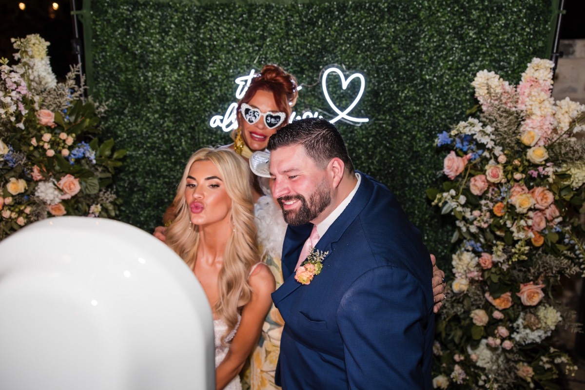 S & A wedding at Horseshoe Bay Resort